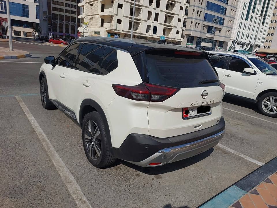 2024 نيسان اكس تريل ST-L