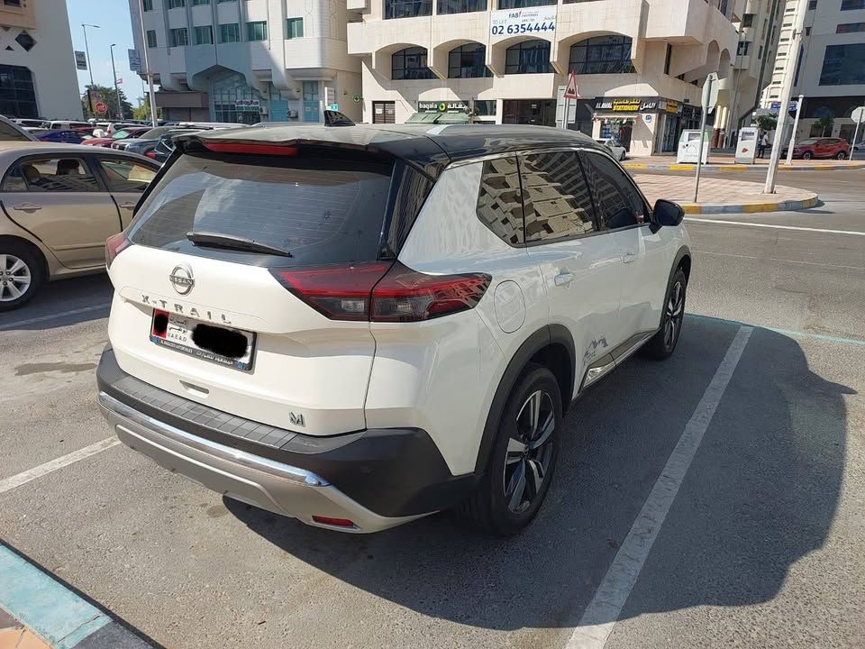 2024 نيسان اكس تريل ST-L