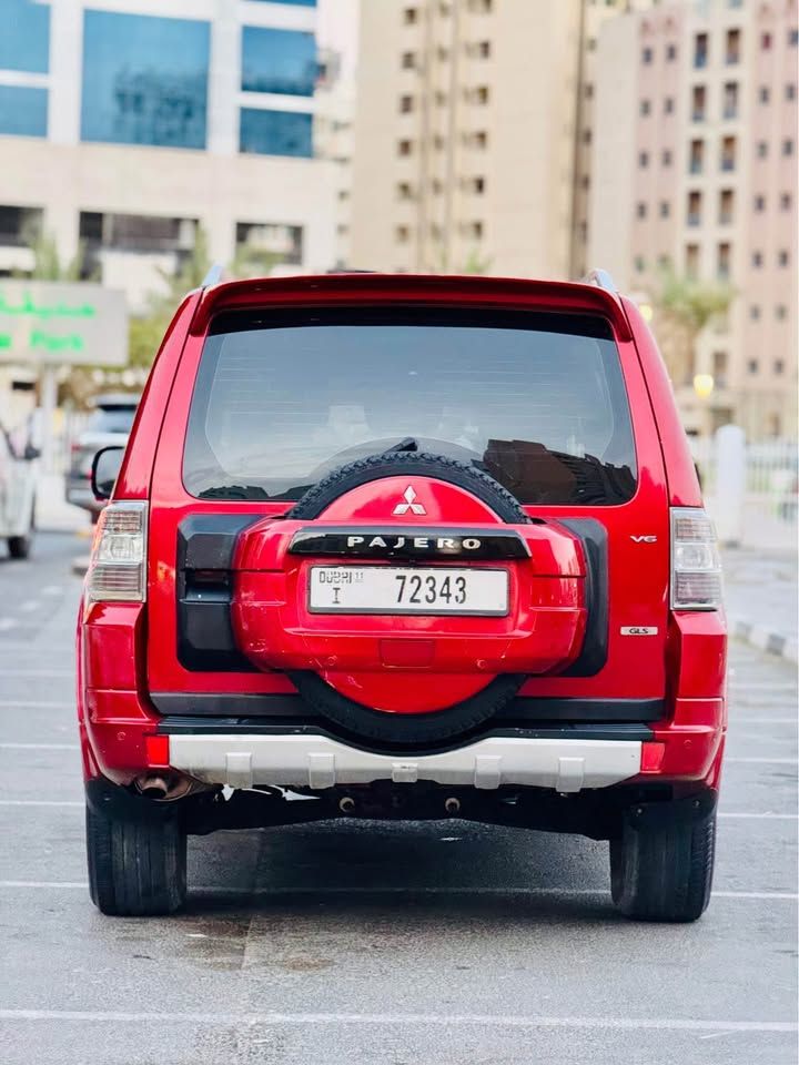 2010 Mitsubishi Pajero GLS
