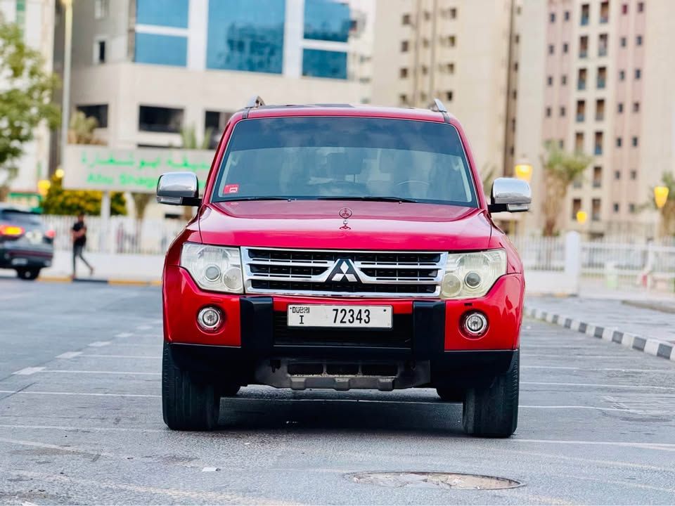 2010 Mitsubishi Pajero GLS