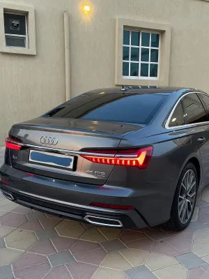 2021 اودي آي ٦ Prestige