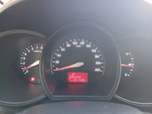 2014 كيا ريو S