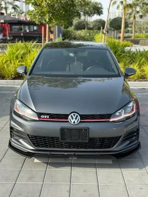 2019 فولجس فاجن جولف GTI