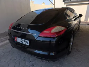 2013 بورش باناميرا Platinum Edition