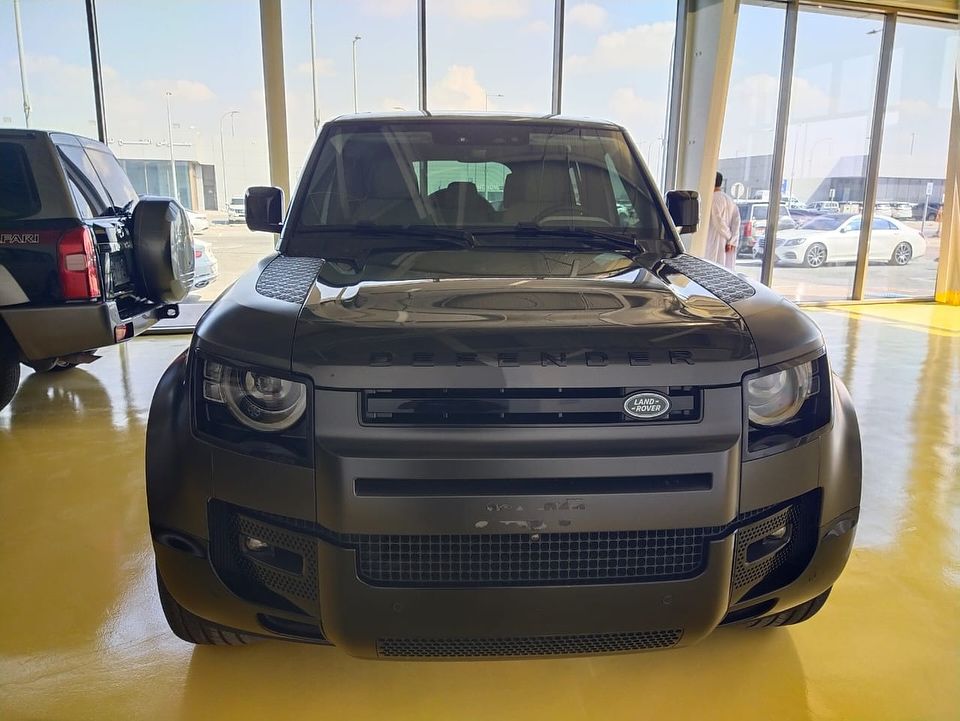 2023 Land Rover Defender 110 HSE