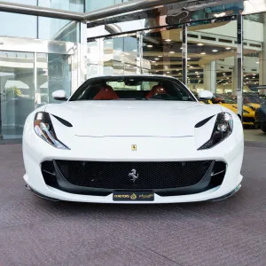 2023 فيراري 812 سوبر فاست GTS