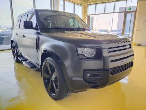 2023 Land Rover Defender 110 HSE