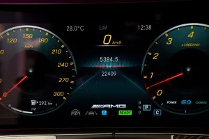 2021 مرسيدس-بنز اي ٦٣ اي ام جي