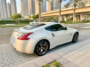 2015 نيسان ٣٧٠Z Sport