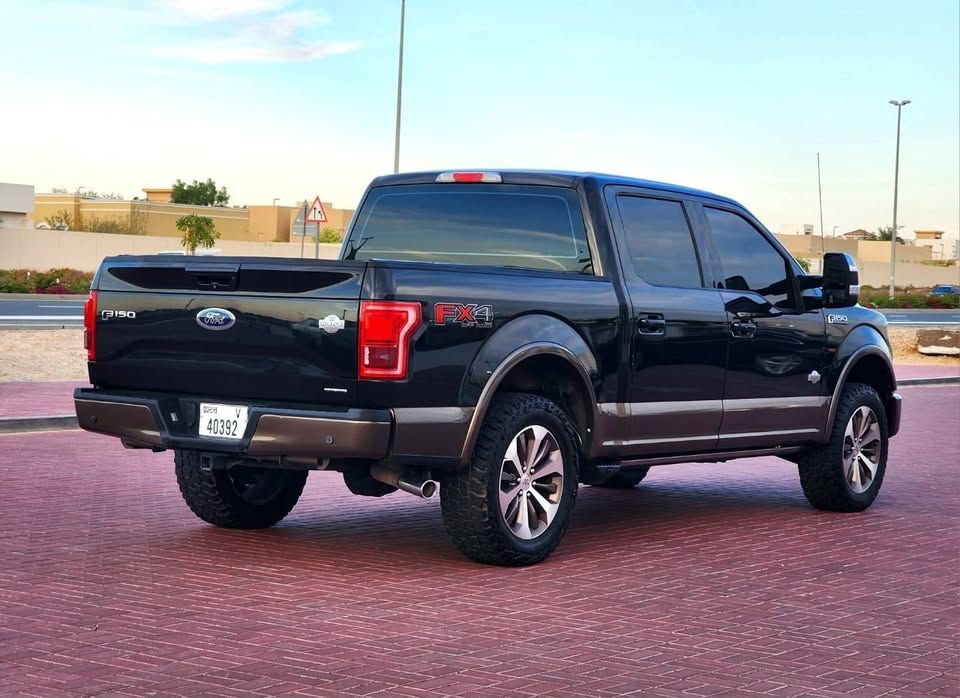 2015 فورد أف ١٥٠ King Ranch