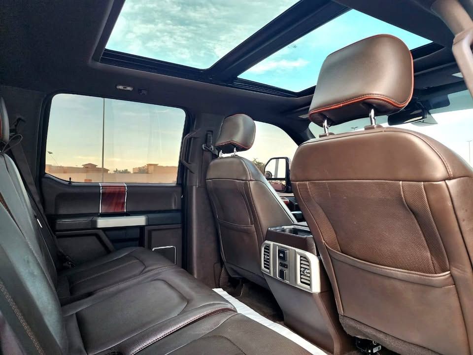2015 فورد أف ١٥٠ King Ranch