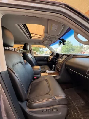 2017 Infiniti QX80 LUXE