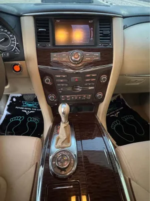 2012 نيسان باترول LE
