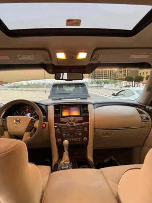 2012 نيسان باترول LE
