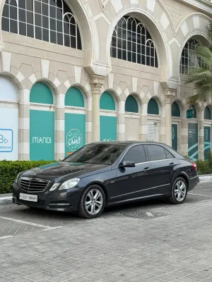 2011 مرسيدس-بنز الفئة - E E200 Coupe