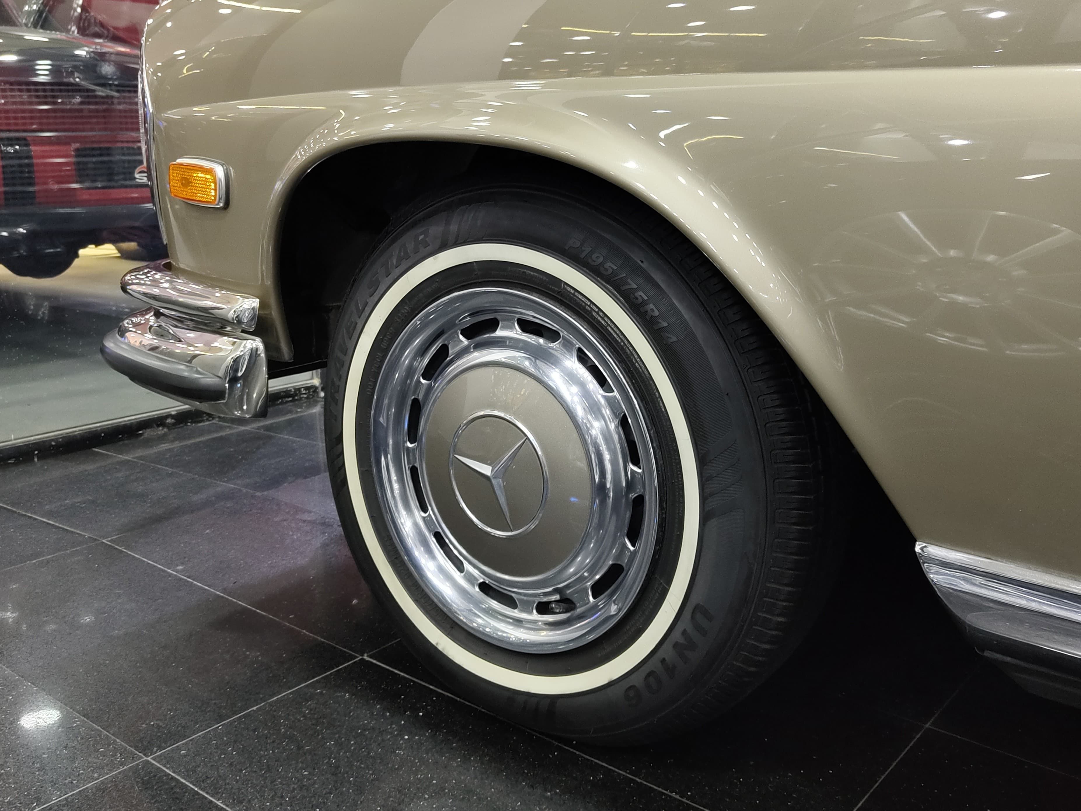 1971 مرسيدس-بنز الفئة - S S280