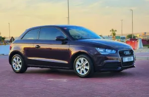 2013 اودي آي ١ 40 TFSI