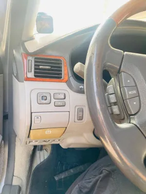 2005 لكزس آل آس ٤٦٠