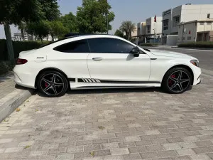 2017 مرسيدس-بنز آلفئة - C C300
