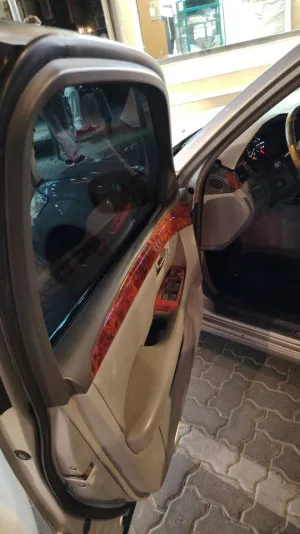 2005 لكزس آل آس ٤٦٠