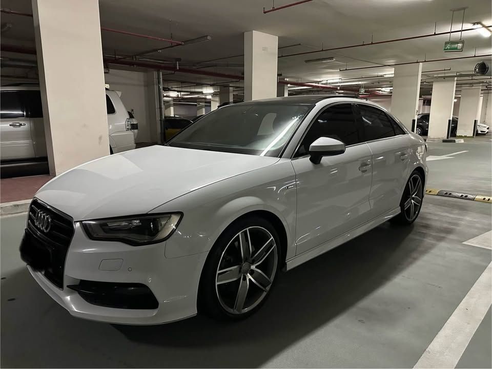 2015 اودي آي ٣ Prestige