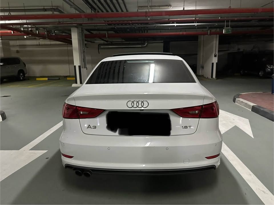 2015 اودي آي ٣ Prestige