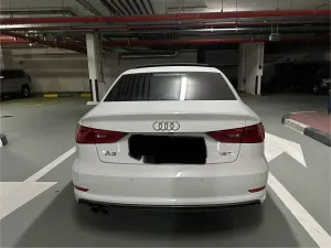 2015 اودي آي ٣ Prestige