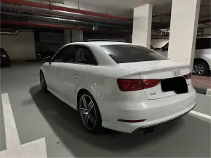 2015 اودي آي ٣ Prestige