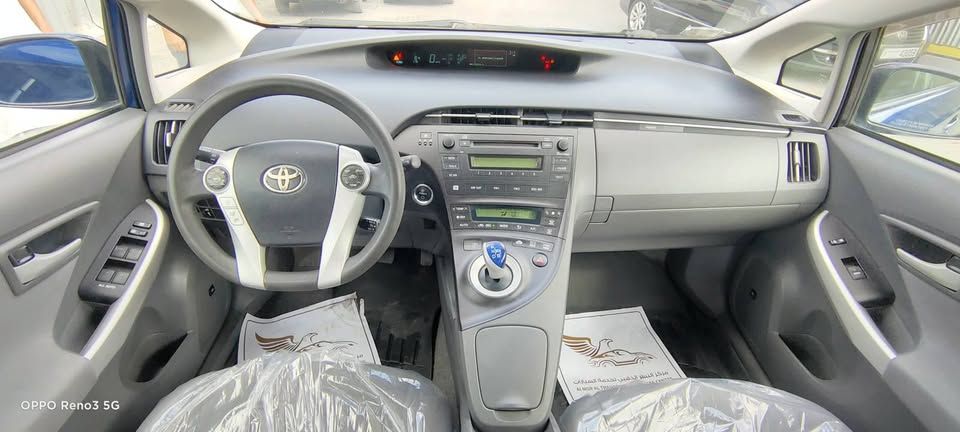 2010 Toyota Prius LE
