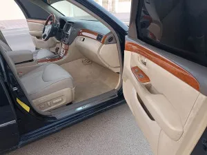 2004 Lexus LS 430