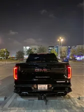 2021 GMC Sierra Elevation