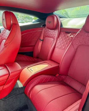 2020 بنتلي كونتيننتال GT V8