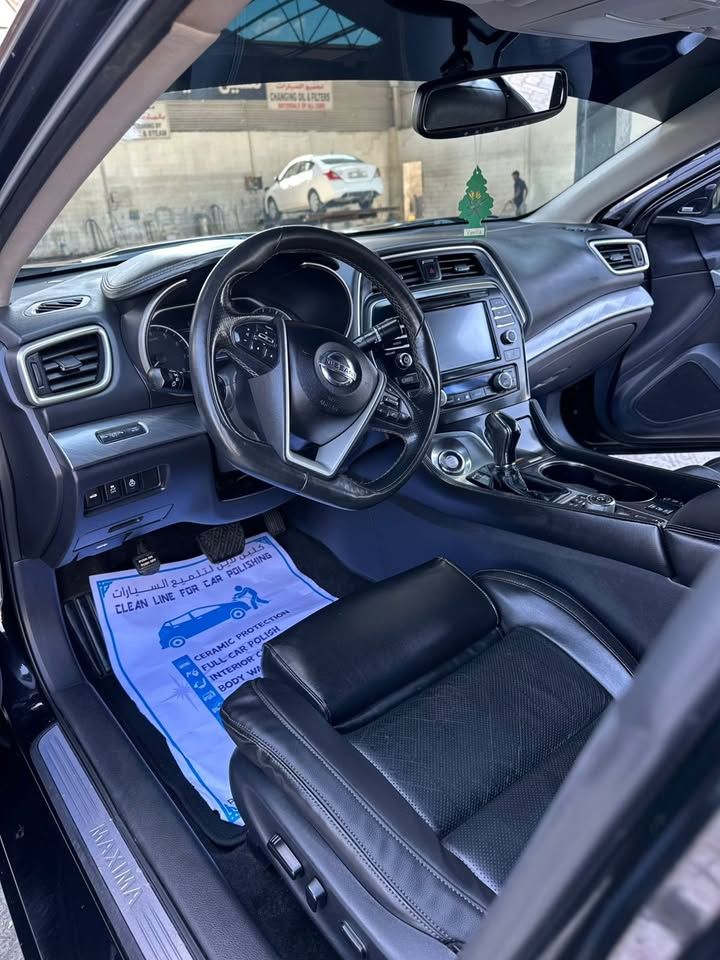 2018 Nissan Maxima S