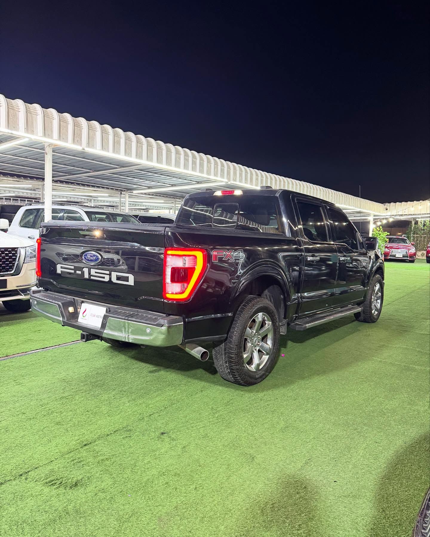2021 فورد أف ١٥٠ Lariat