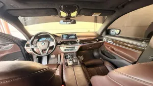 2016 بي أم دابليو الفئة - 7 730LI