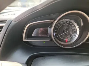 2016 مازدا ٣ 2.5 S