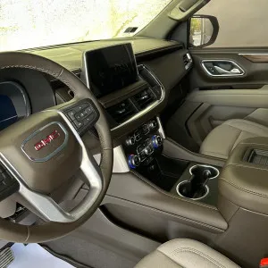 2024 GMC Yukon SLE