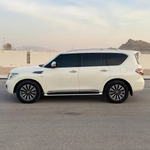 2014 نيسان باترول LE Platinum city