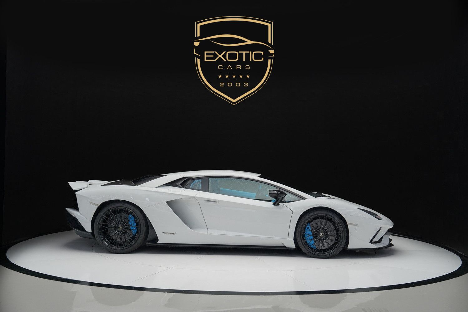 2018 لامبورجيني أفندايتر SV