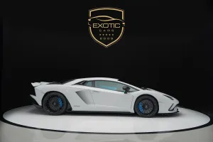 2018 لامبورجيني أفندايتر SV