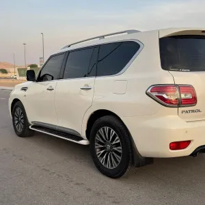 2014 نيسان باترول LE Platinum city
