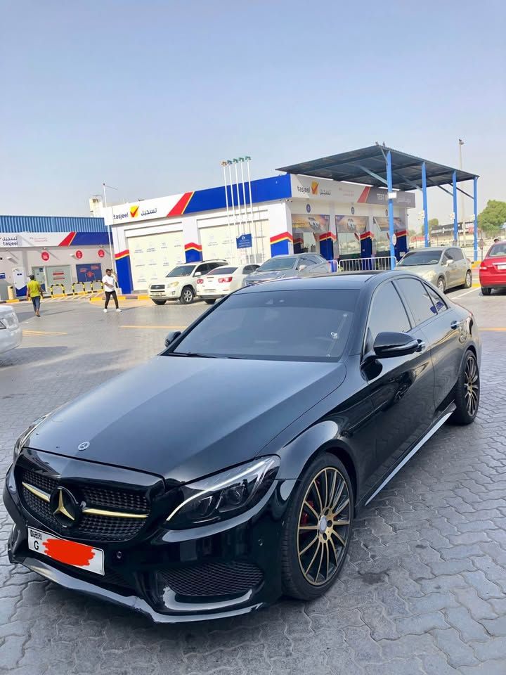 2016 مرسيدس-بنز آلفئة - C C300 4Matic