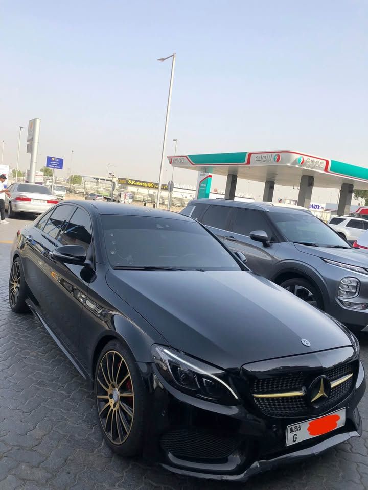 2016 مرسيدس-بنز آلفئة - C C300 4Matic