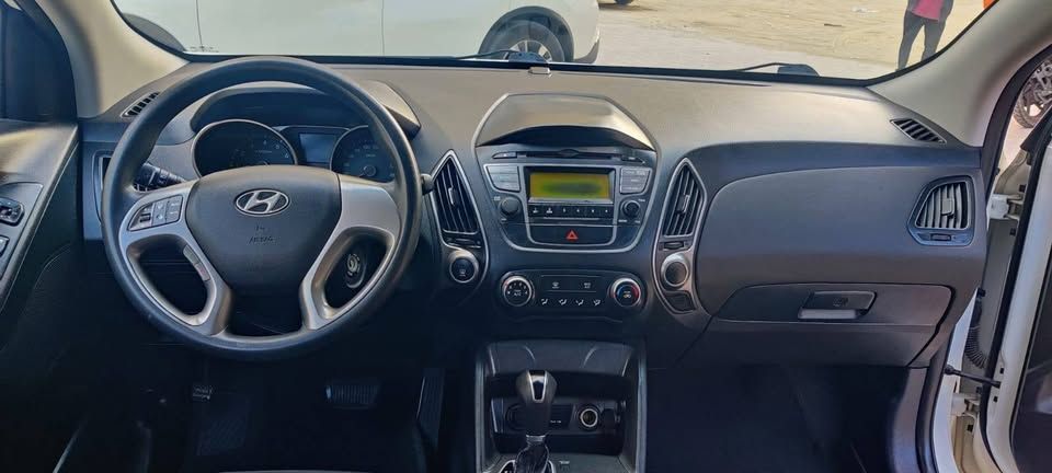 2015 Hyundai Tucson SE