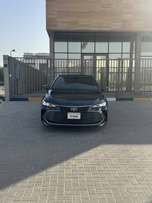 2023 تويوتا افالون XLE