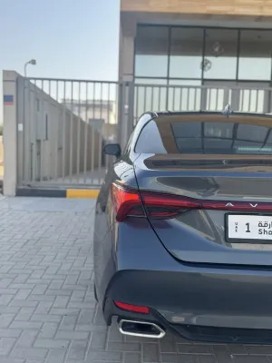 2023 تويوتا افالون XLE