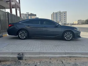 2023 تويوتا افالون XLE