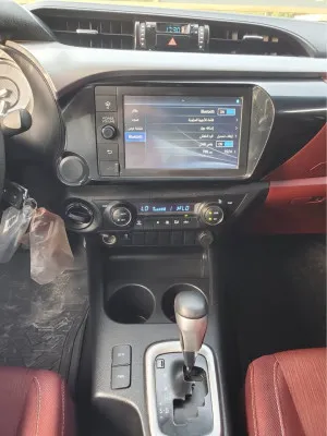 2023 Toyota Hilux DLX
