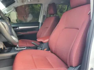 2023 Toyota Hilux DLX