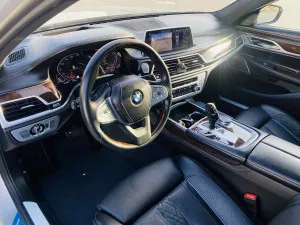 2020 بي أم دابليو الفئة - 7 740Li